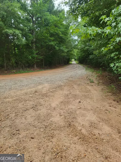 141 Dani Rd, Barnesville, GA 30204 photo 5