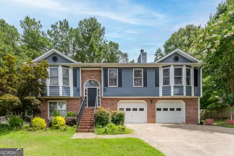 3676 Victoria Dr, Buford, GA 30519