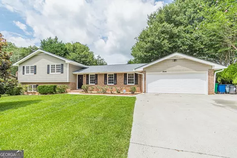 3056 Saint Helena Dr, Tucker, GA 30084