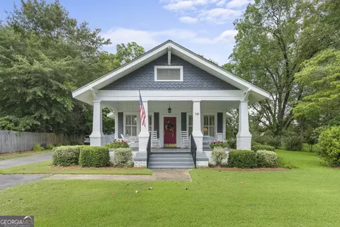 240 W Adams St, Tennille, GA 31089