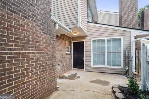 555 Summit Ln SW, Marietta, GA 30008