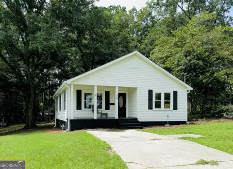 254 Broad St, Tallapoosa, GA 30176