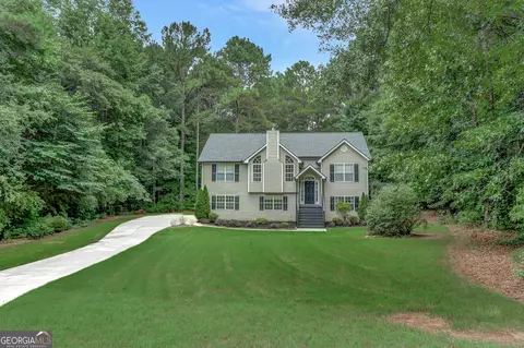 35 Applewood Ct, Newnan, GA 30263
