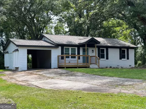346 Dale Dr, Griffin, GA 30223