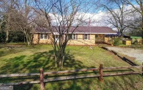 4335 Old Elbert Rd, Royston, GA 30662