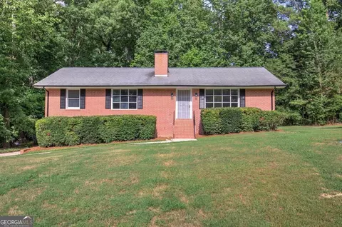 8418 Timberlane Dr, Douglasville, GA 30134