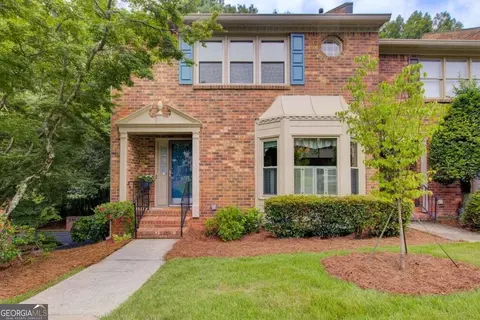 6165 Windsor Trace Dr, Peachtree Corners, GA 30092