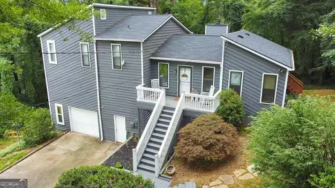 120 S Mill Creek Ct, Woodstock, GA 30188