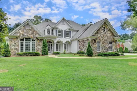 8105 Royal Troon Dr, Duluth, GA 30097