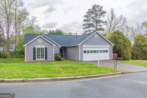 823 Midlands Trce, Lithonia, GA 30058