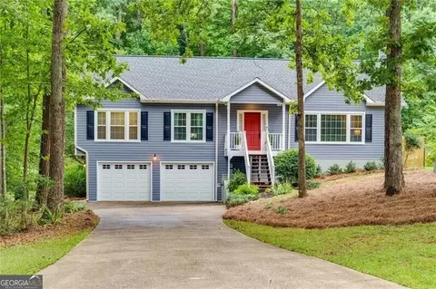 623 Driftwood Dr, Woodstock, GA 30189