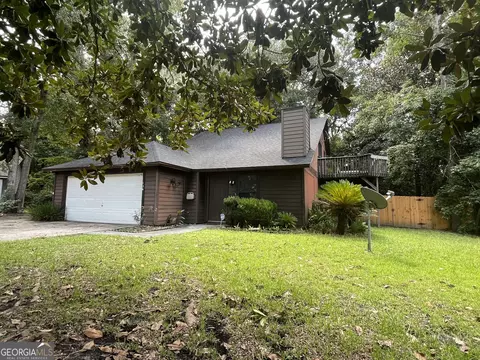 136 Creekwood Cir, Kingsland, GA 31548