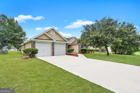 135 Pampas Dr, Pooler, GA 31322
