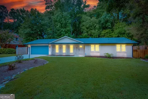 1148 Seven Springs Cir, Marietta, GA 30068
