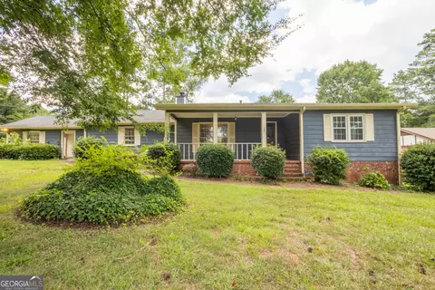688 Emerald Forest Cir, Lawrenceville, GA 30044
