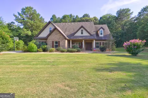 125 Chantilly Ln, Fayetteville, GA 30215