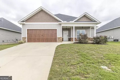 105 Kettle River Ln, Bonaire, GA 31005