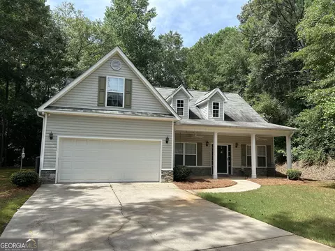 308 Lakeside Dr, Lagrange, GA 30240