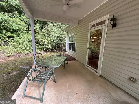 308 Lakeside Dr, Lagrange, GA 30240 photo 5