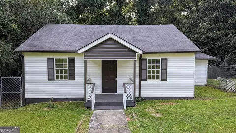 5 Jay St, Manchester, GA 31816