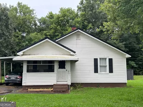 22 E Fourth St, Aragon, GA 30104