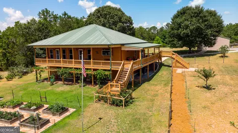 381 Lambert Lake Ests, Box Springs, GA 31801
