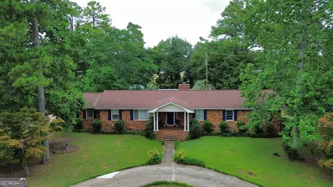 101 Buchanan Dr, Warner Robins, GA 31088