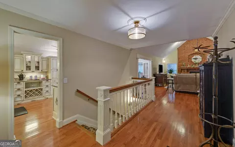 891 N Pond St, Toccoa, GA 30577 photo 6