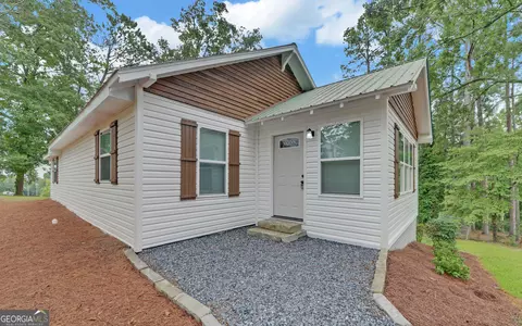 181 Forest Ave, Toccoa, GA 30577 photo 3