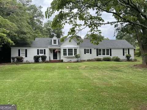 423 Crescent Rd, Griffin, GA 30224