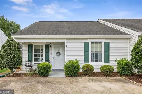 1771 Summerwoods Ln, Griffin, GA 30224