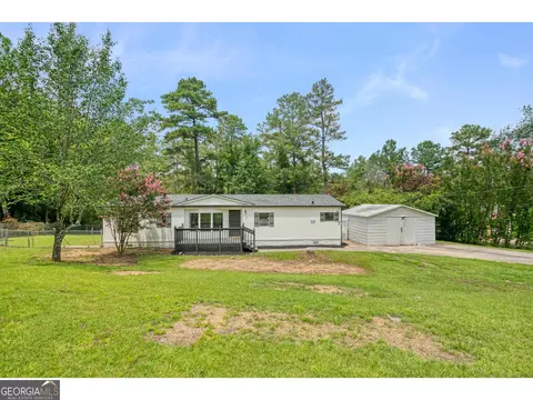 2113 Rock View Ln NE, Conyers, GA 30012