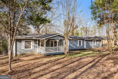 218 Harkness Rd, Jackson, GA 30233