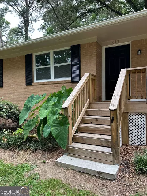 919 Pannell Rd, Monroe, GA 30655