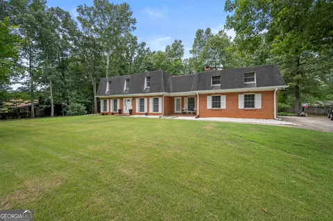 4244 Bradley Dr, Austell, GA 30106