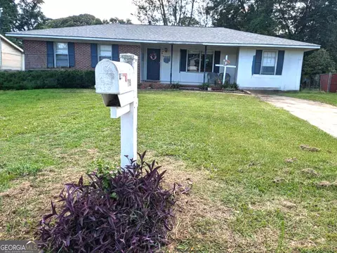 116 Windsor Dr, Warner Robins, GA 31088