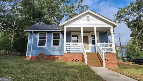 110 C St NE, Thomaston, GA 30286