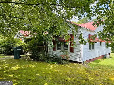 159 Henderson St, Cornelia, GA 30531