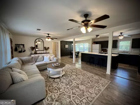 218 Pinehurst Dr, Dublin, GA 31021 photo 7
