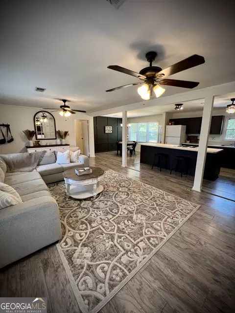 218 Pinehurst Dr, Dublin, GA 31021 photo 8