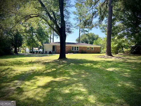 218 Pinehurst Dr, Dublin, GA 31021 photo 24