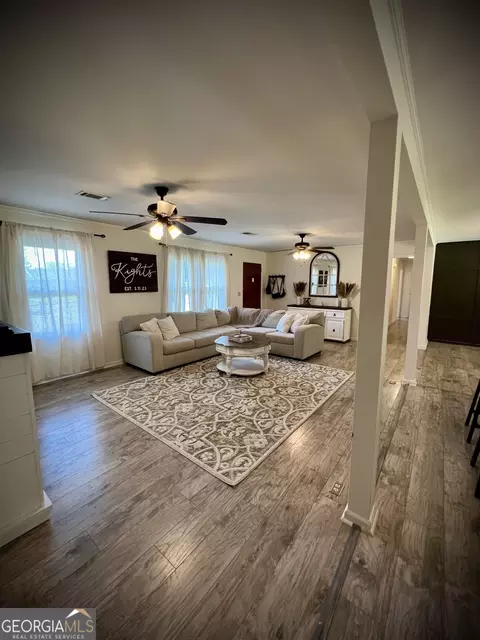 218 Pinehurst Dr, Dublin, GA 31021 photo 9