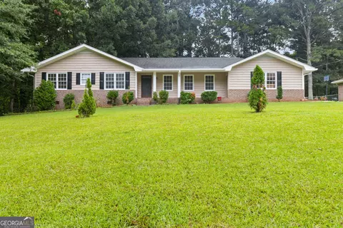 1656 Norton Estates Cir, Snellville, GA 30078