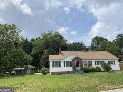 1706 Fernside Dr, Toccoa, GA 30577