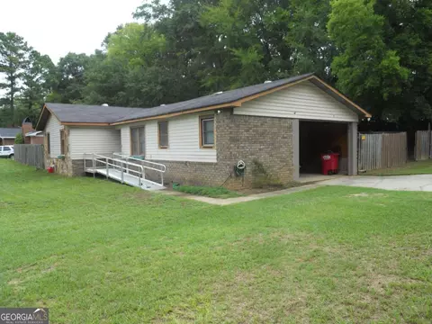 7098 Barcelona Blvd, Macon, GA 31216