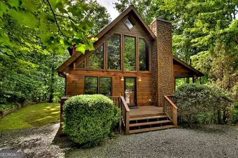 548 Mountain Highlands Ct, Blue Ridge, GA 30513