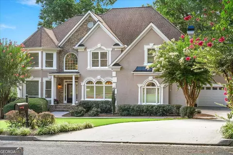3223 Chipping Wood Ct, Milton, GA 30004