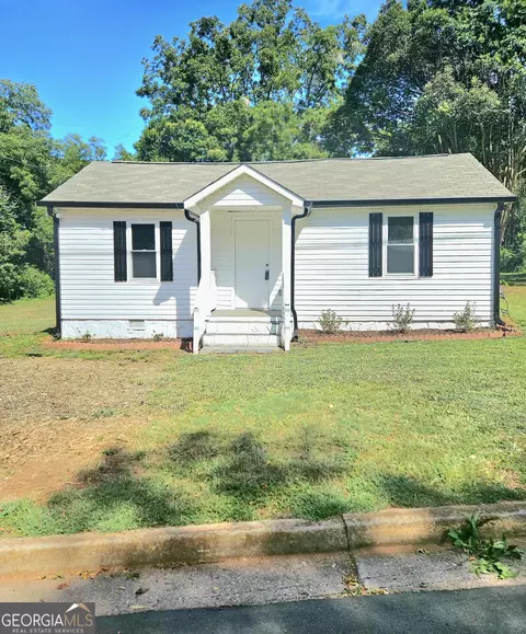 108 1st Ave, Griffin, GA 30223
