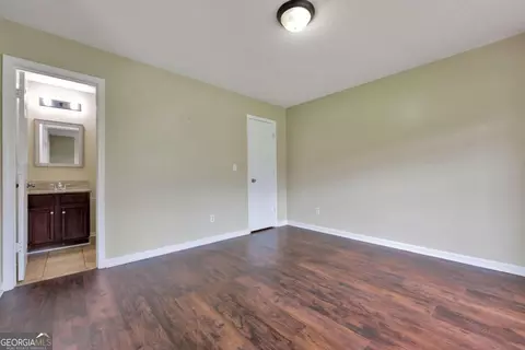 210 Kyndal Dr, Hampton, GA 30228 photo 7
