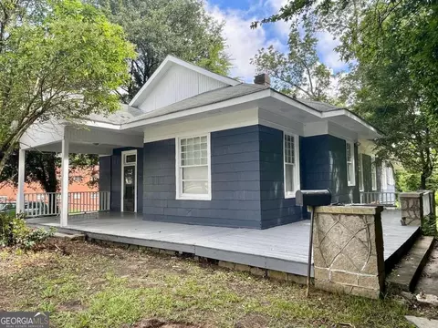 9064 E Broad St, Sparta, GA 31087 photo 3